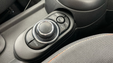 MINI Hatchback 1.5 Cooper Classic 3dr Petrol Hatchback